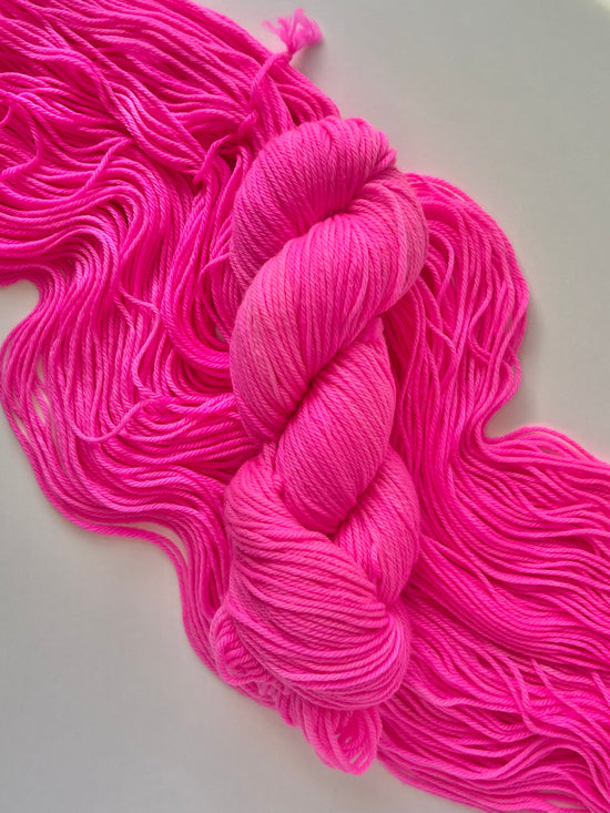 Summer Camp Fibers Marshmallow Hand Dyed Worsted Yarn - Katie's Pink