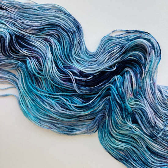 Summer Camp Fibers Marshmallow Hand Dyed Worsted Yarn - Blue Glacier