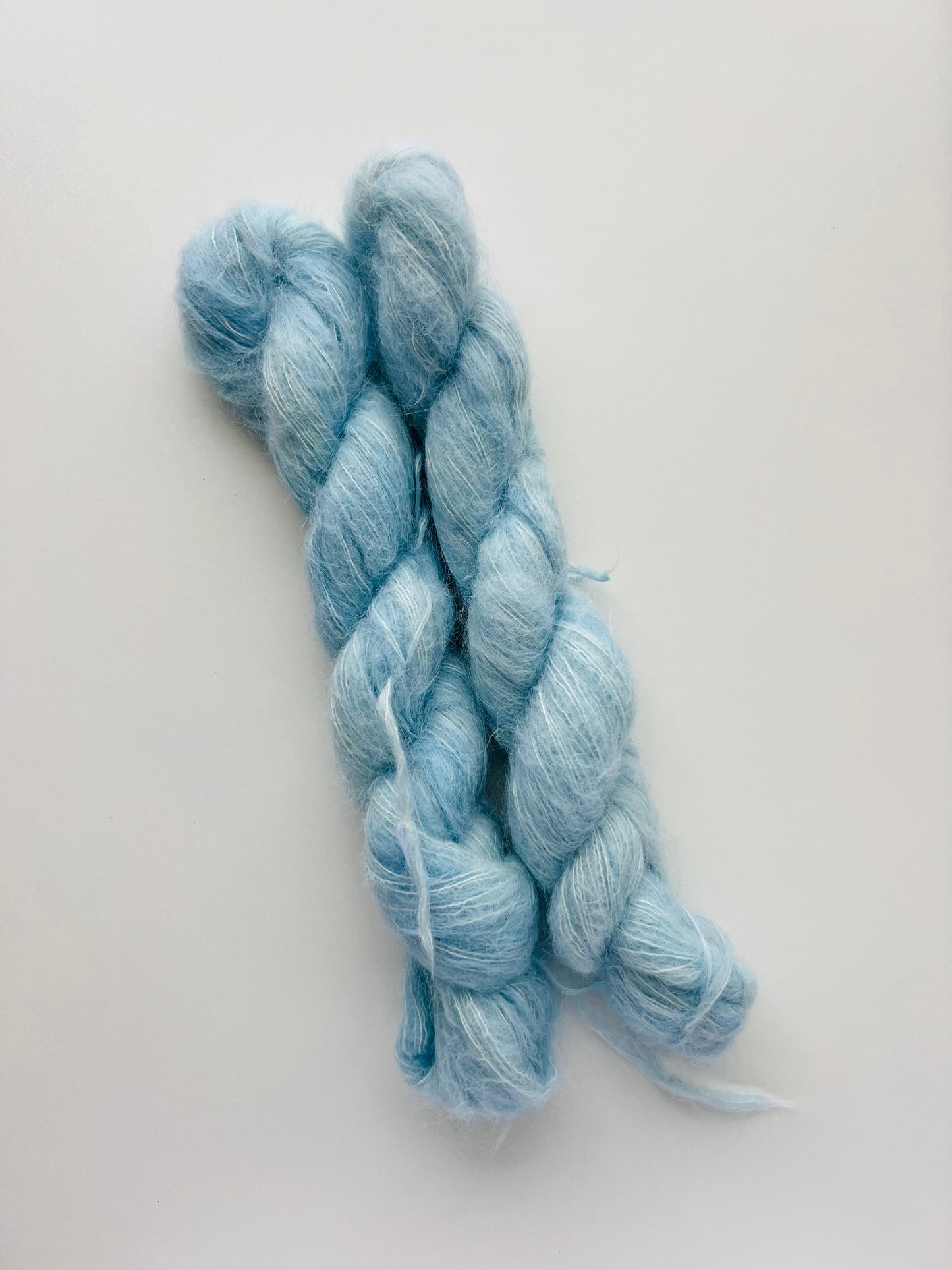 Mini Bar - Dream Suri