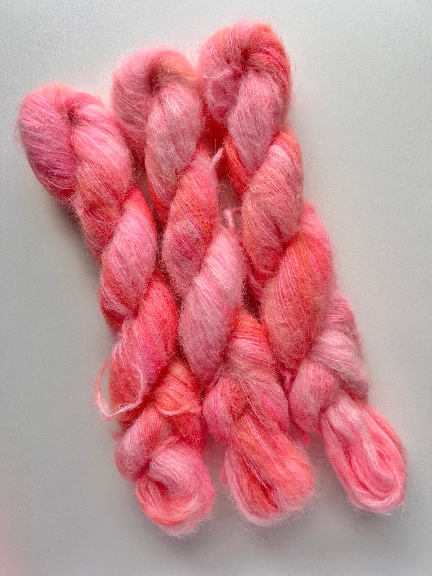 Mini Bar - Dream Suri