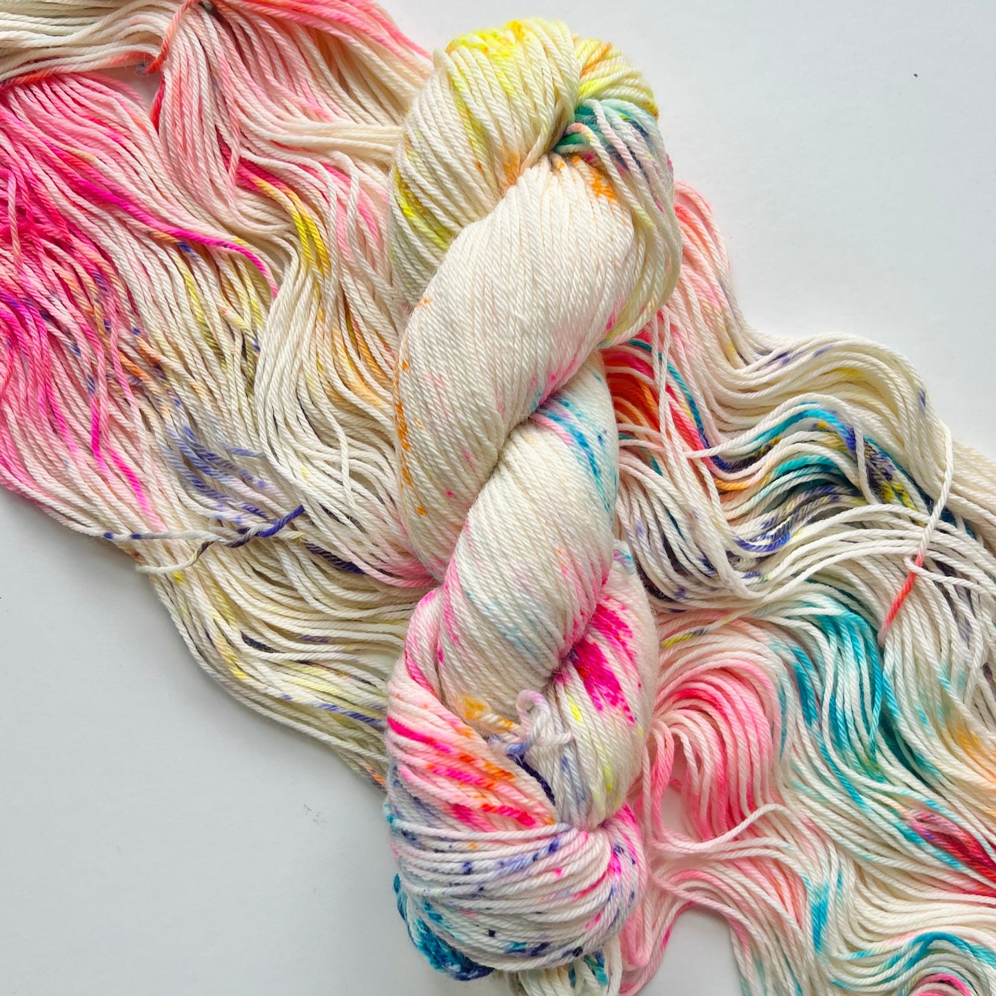 Summer Camp Fibers Marshmallow Hand Dyed DK Yarn - Paloozah