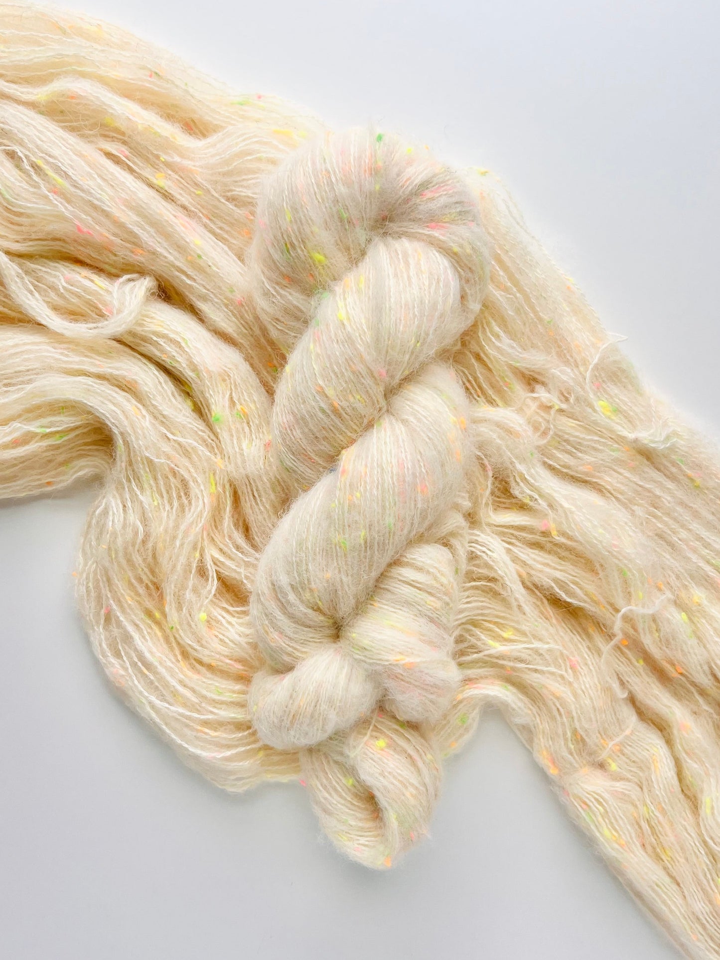 Summer Camp Fibers Dream Suri Confetti - Suri Alpaca Yarn - Commando