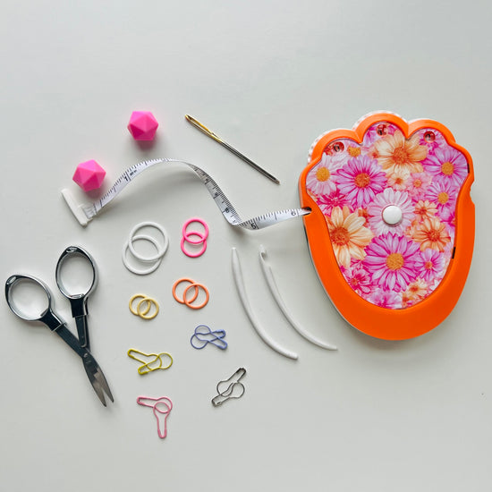 The Knit & Crochet Kit - Knitting & Crochet Tool Kit - Picking Daisies