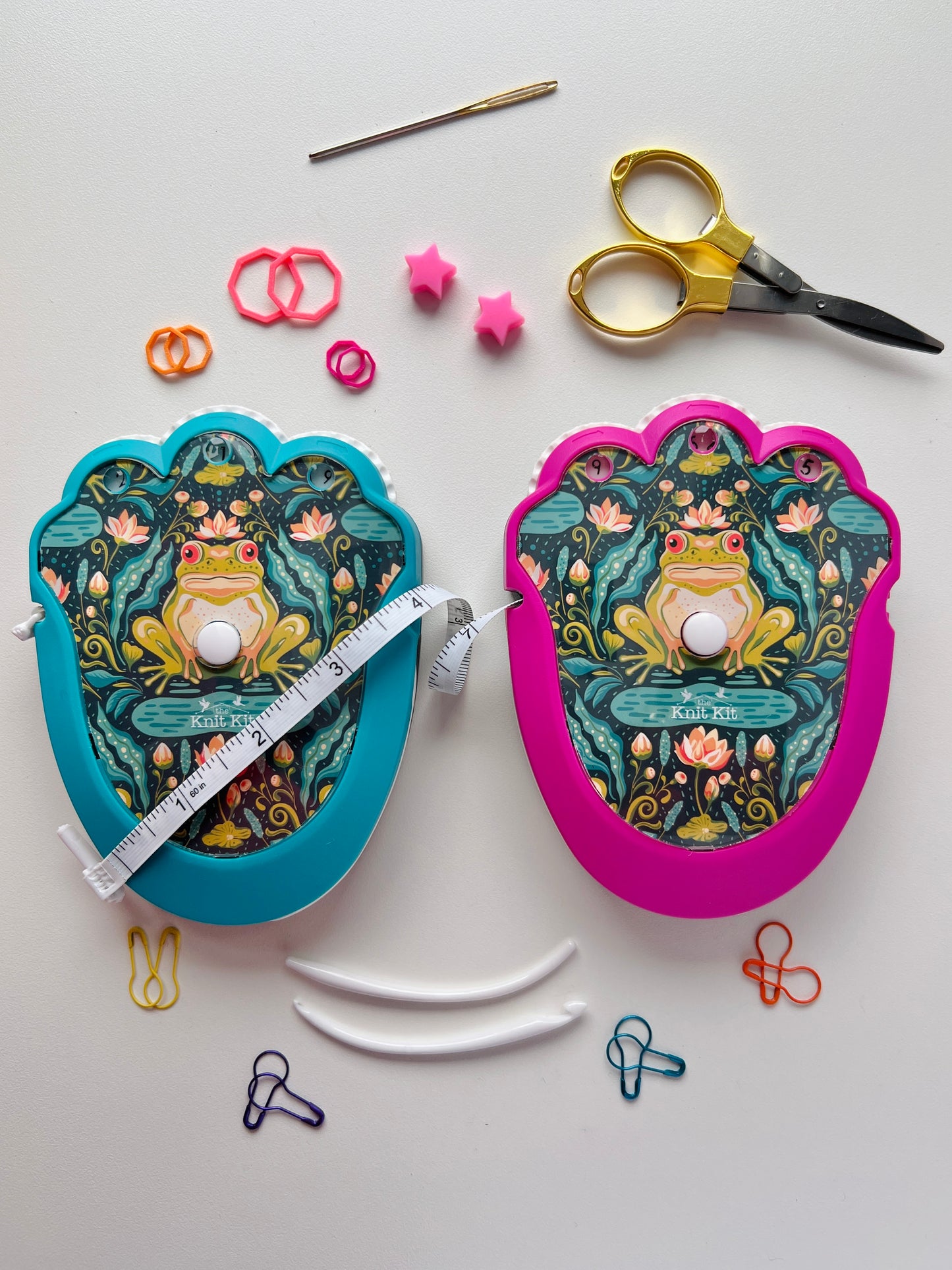 The Knit Kit™ — Frog It | Knitting & Crochet Multitool — Assorted Colors