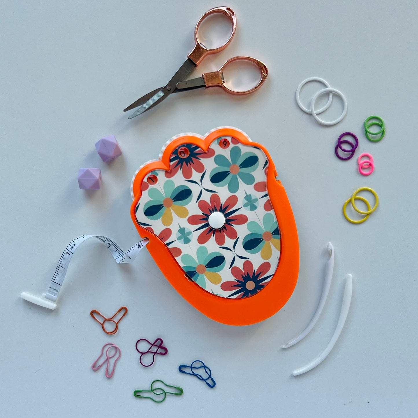 The Knit & Crochet Kit - Knitting & Crochet Tool Kit - Retro Vibes