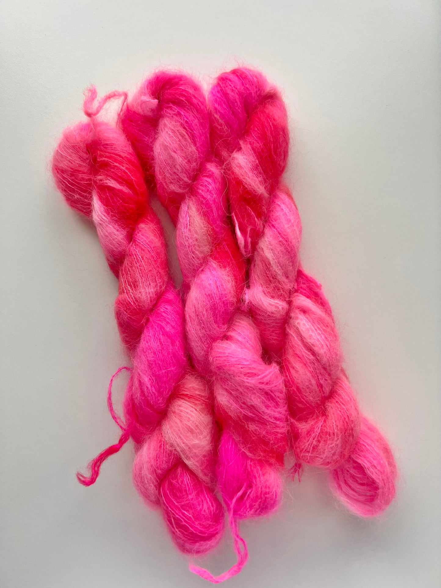 Mini Bar - Dream Suri