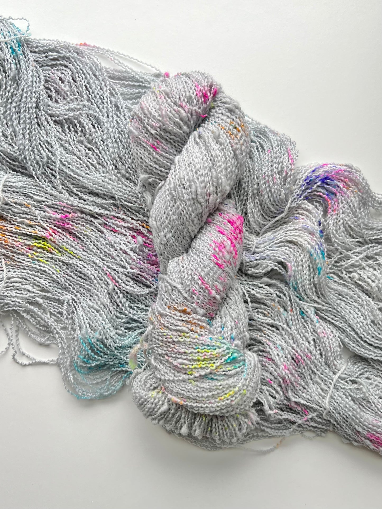 Summer Camp Fibers Pebble Slub | Hand-Dyed Slub Yarn - Happy Camper