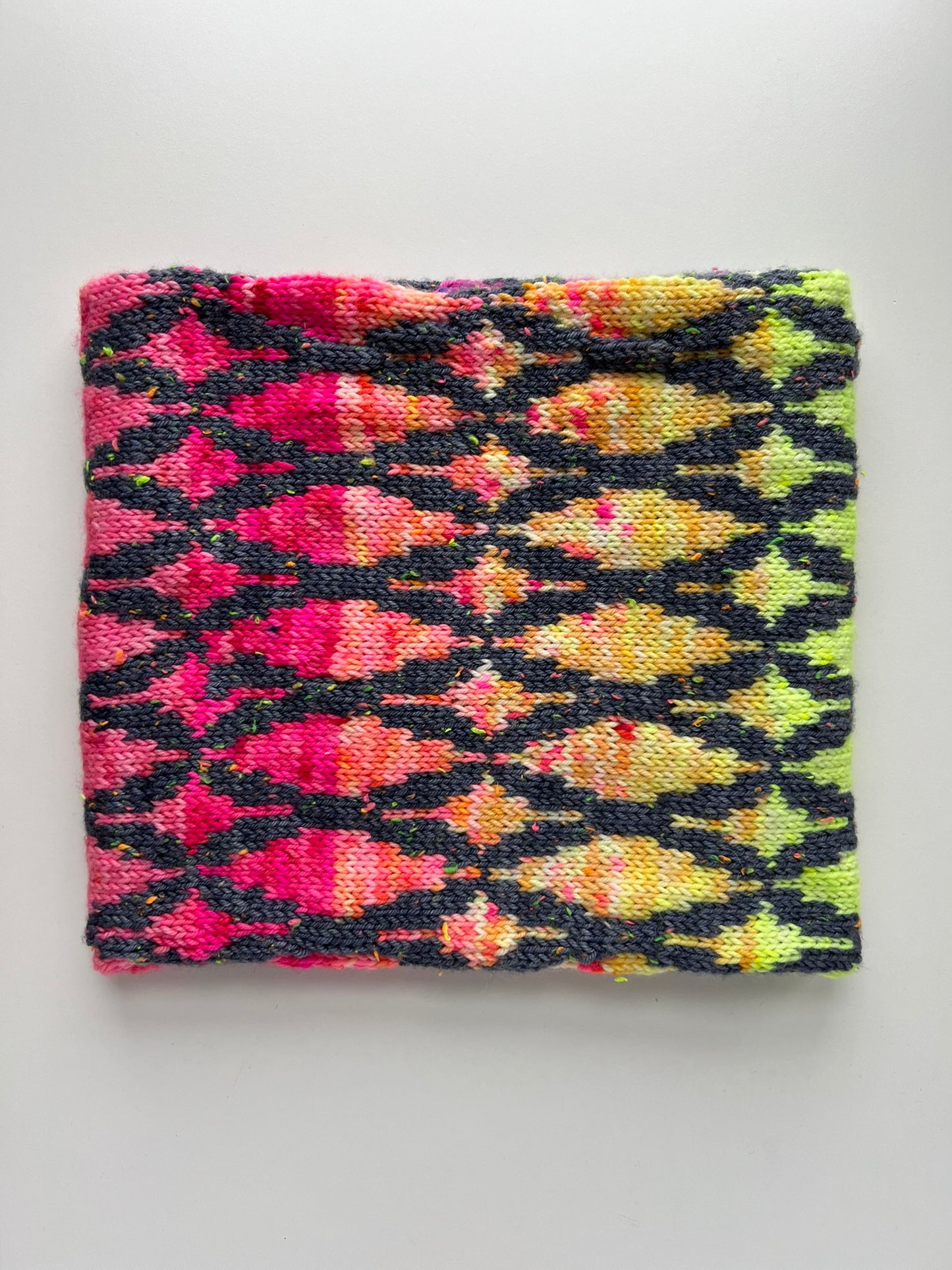 Aurora Cowl Knitting Project Kit