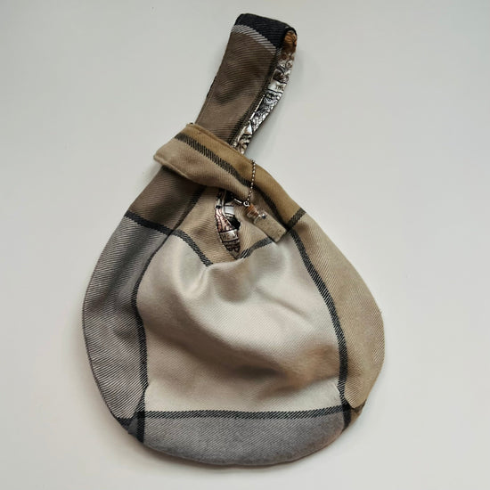 Load image into Gallery viewer, mimibags - Japanese Knot Project Bags - Small - Sale
